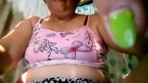 Snapshot of prettyrose01 chatting on 20, 4, 2026 prettyrose01 online show from 20, 4, 2026
