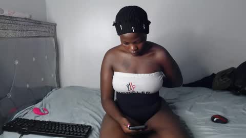 prettysmiles1 online show from 16, 9, 2025