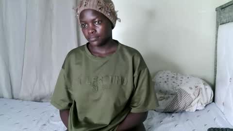 prettysmiles1 online show from 5, 10, 2025