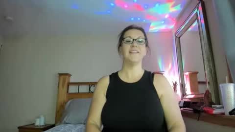 Snapshot of prettystarmn chatting on 13, 11, 2025 prettystarmn online show from 13, 11, 2025