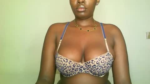 prettyvishy online show from 18, 2, 2025