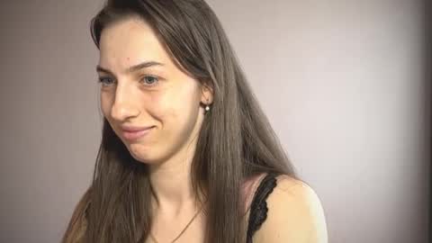 prettyyy_angel online show from 2, 10, 2025