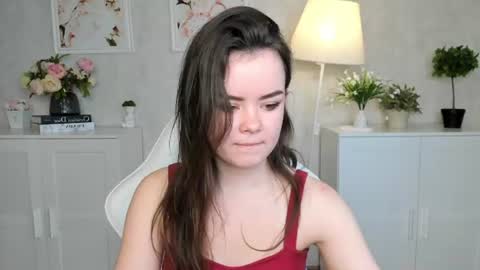 Snapshot of prettyyy_kitty chatting on 24, 9, 2025 Kitty online show from 24, 9, 2025