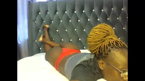 Snapshot of pretymellani chatting on 10, 1, 2026 pretymellani online show from 10, 1, 2026