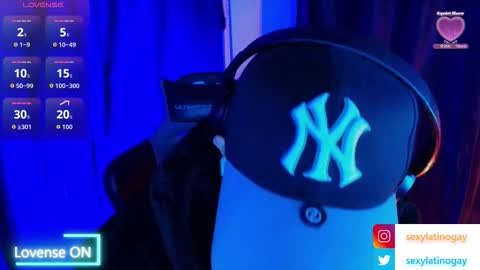 Snapshot of pridelgtbi chatting on 14, 12, 2025 pridelgtbi online show from 14, 12, 2025