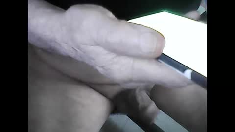 Snapshot of primera15443 chatting on 17, 10, 2025 Alex online show from 17, 10, 2025