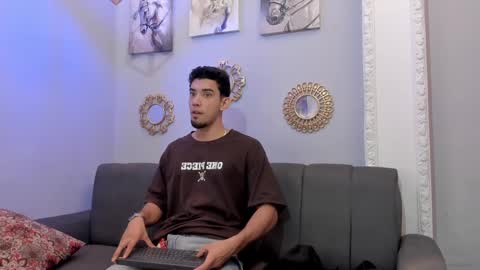 prince_arthur77 online show from 18, 2, 2025