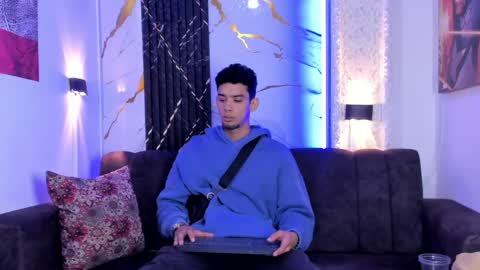 prince_arthur77 online show from 8, 5, 2026