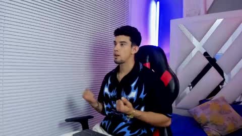 prince_arthur77 online show from 10, 5, 2026