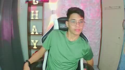 Snapshot of prince_harrison chatting on 19, 10, 2025 prince_harrison online show from 19, 10, 2025