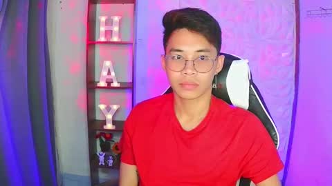 Snapshot of prince_harrison chatting on 27, 10, 2025 prince_harrison online show from 27, 10, 2025