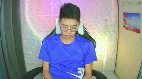 Snapshot of prince_harrison chatting on 12, 11, 2025 prince_harrison online show from 12, 11, 2025