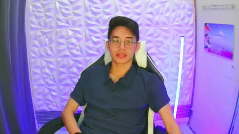 Snapshot of prince_harrison chatting on 2, 12, 2025 prince_harrison online show from 2, 12, 2025