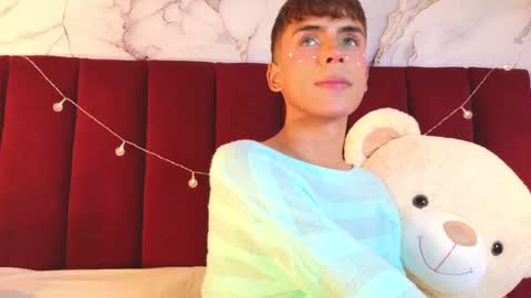 Snapshot of prince_poppy_ chatting on 2, 10, 2025 PRINCEPOPPY online show from 2, 10, 2025