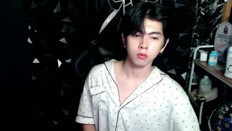 Snapshot of princecalix chatting on 23, 5, 2026 princecalix online show from 23, 5, 2026