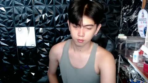 Snapshot of princecalix chatting on 19, 6, 2026 princecalix online show from 19, 6, 2026
