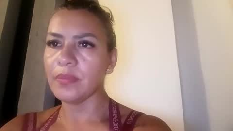 Snapshot of princesita2102 chatting on 8, 4, 2026 princesita2102 online show from 8, 4, 2026