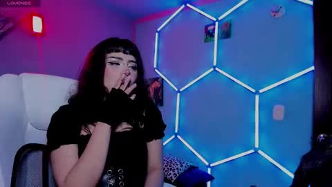 Snapshot of princesita_valija chatting on 23, 10, 2025 Beth online show from 23, 10, 2025