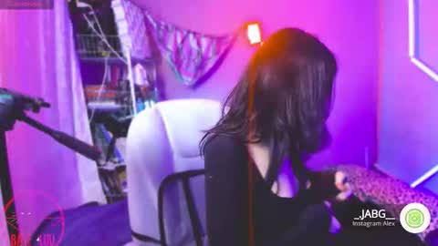 Snapshot of princesita_valija chatting on 24, 10, 2025 Beth online show from 24, 10, 2025