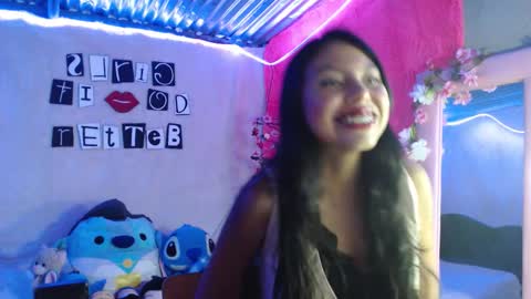  Elia  online show from 10, 11, 2025