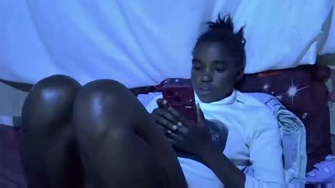 Snapshot of princess_scovia chatting on 14, 10, 2025 princess_scovia online show from 14, 10, 2025