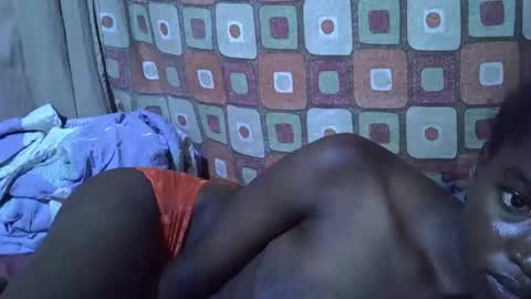 Snapshot of princess_scovia chatting on 20, 10, 2025 princess_scovia online show from 20, 10, 2025