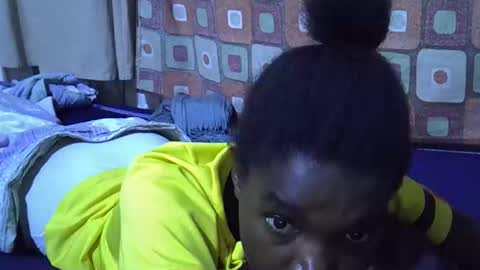Snapshot of princess_scovia chatting on 25, 10, 2025 princess_scovia online show from 25, 10, 2025
