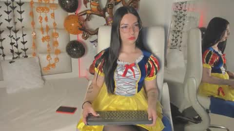 Snapshot of princess_tokyo_ chatting on 14, 10, 2025 princess_tokyo_ online show from 14, 10, 2025