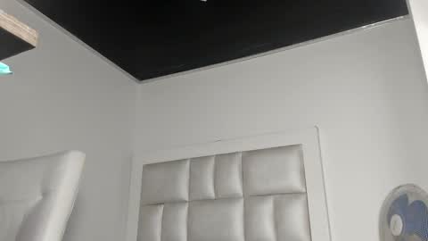 princess_tokyo_ online show from 24, 11, 2025