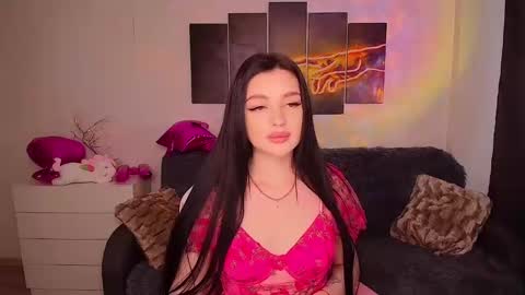 princessamira1 online show from 28, 2, 2025