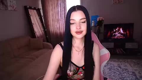 princessamira1 online show from 18, 4, 2026