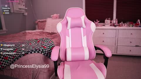 Snapshot of princesselysia99 chatting on 18, 1, 2025 Princess Elysia online show from 18, 1, 2025