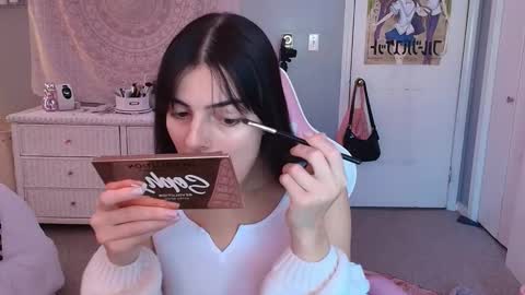 Snapshot of princesselysia99 chatting on 28, 11, 2025 Princess Elysia online show from 28, 11, 2025