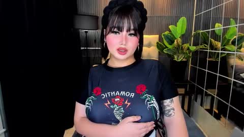 Snapshot of princesshugecummer chatting on 19, 2, 2025 Astrid Ley online show from 19, 2, 2025