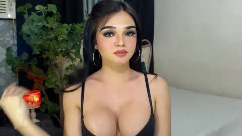 Snapshot of princesshugecumontop chatting on 2, 3, 2025 PrincessDONT FORGET TO FOLLOW ME online show from 2, 3, 2025