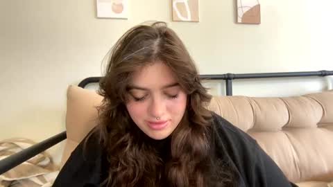 Snapshot of princesslaylaa chatting on 25, 9, 2025 princessviccxo online show from 25, 9, 2025