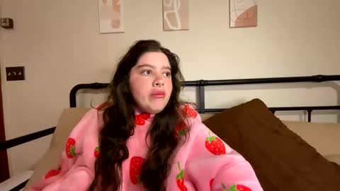 Snapshot of princesslaylaa chatting on 8, 4, 2026 princessviccxo online show from 8, 4, 2026