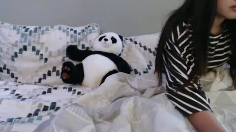 princessleenhu online show from 21, 4, 2026