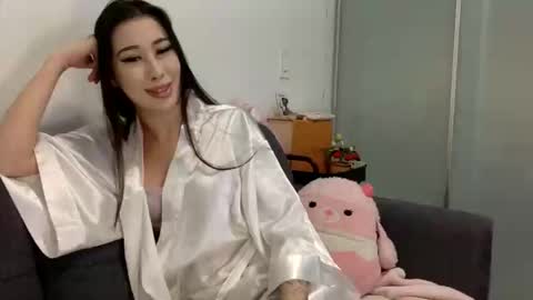 PrincessPinky444 online show from 6, 2, 2026