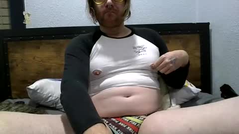 Snapshot of princesstinydick69 chatting on 8, 2, 2025 princesstinydick69 online show from 8, 2, 2025