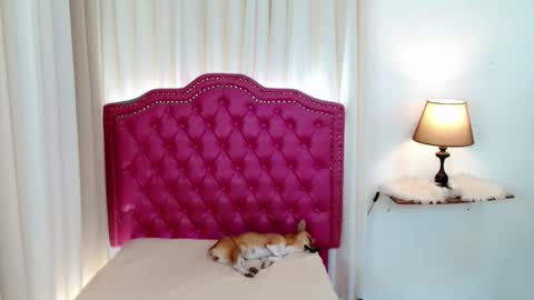 princessyanzy1 online show from 28, 3, 2026