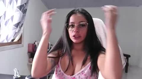 Princess online show from 10, 1, 2026