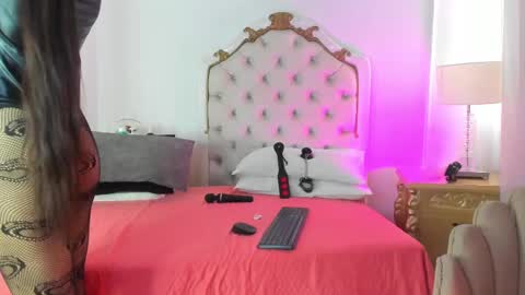 Marcela online show from 27, 2, 2025