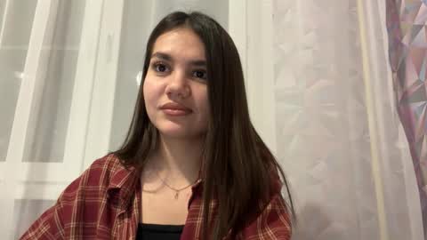 Snapshot of priscilaflores chatting on 28, 10, 2025 Kalie online show from 28, 10, 2025