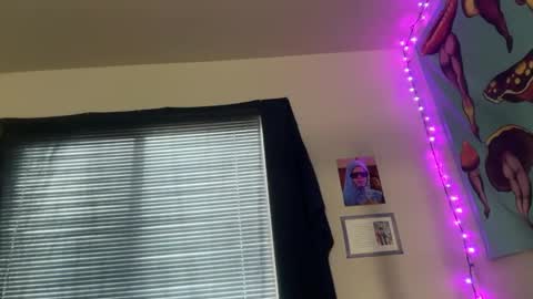 Prism online show from 18, 10, 2025