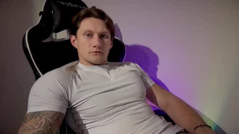 Oliver online show from 12, 11, 2025