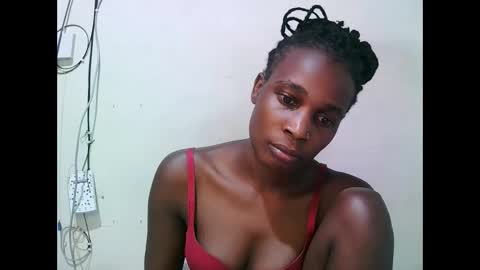 pritty_amber online show from 25, 5, 2026
