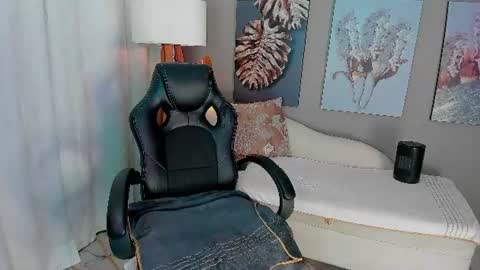 Snapshot of priya_rose chatting on 27, 6, 2026 Priya Rose online show from 27, 6, 2026