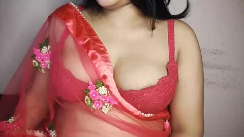 Snapshot of priyu_ chatting on 2, 12, 2025 priyu_ online show from 2, 12, 2025