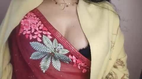 Snapshot of priyu_ chatting on 12, 1, 2026 priyu_ online show from 12, 1, 2026